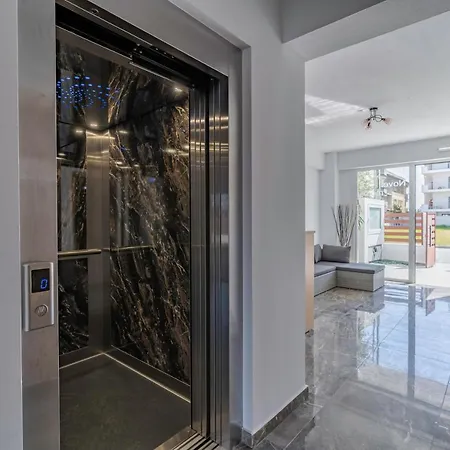 Aparthotel Novelrooms 4*